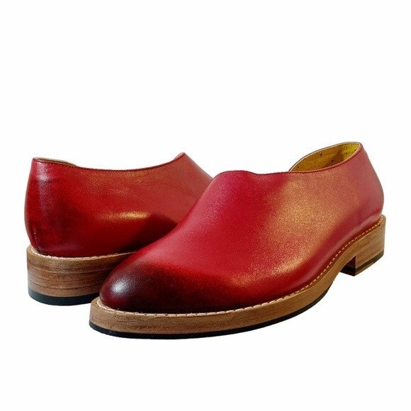 Adro Artisan Dover Flat Red Distressed Leather Side Cutout Slip On Size 7 NEW - Picture 15 of 15